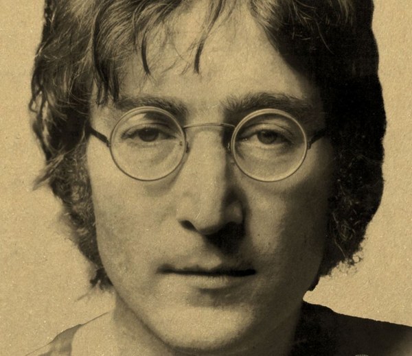 Stecca canta John Lennon